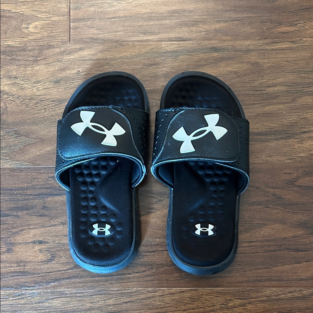 🖤 Under Armour Kids Slide Sandals | Size 11K | All Black | Great Condition